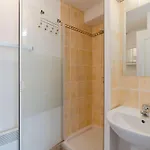 Βίλα Pavillon 5 Pieces Avec Piscine, Terrasse Et Wifi - 8 Pers, Narbonne-plage - Fr-1-409-28 *