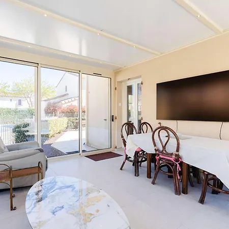 Pavillon 5 Pieces Avec Piscine, Terrasse Et Wifi - 8 Pers, Narbonne-plage - Fr-1-409-28 *