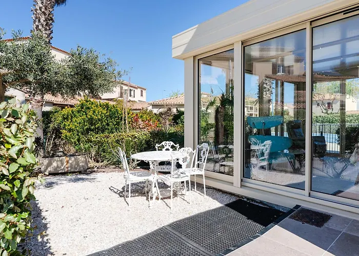 Pavillon 5 Pieces Avec Piscine, Terrasse Et Wifi - 8 Pers, Narbonne-plage - Fr-1-409-28 Villa *